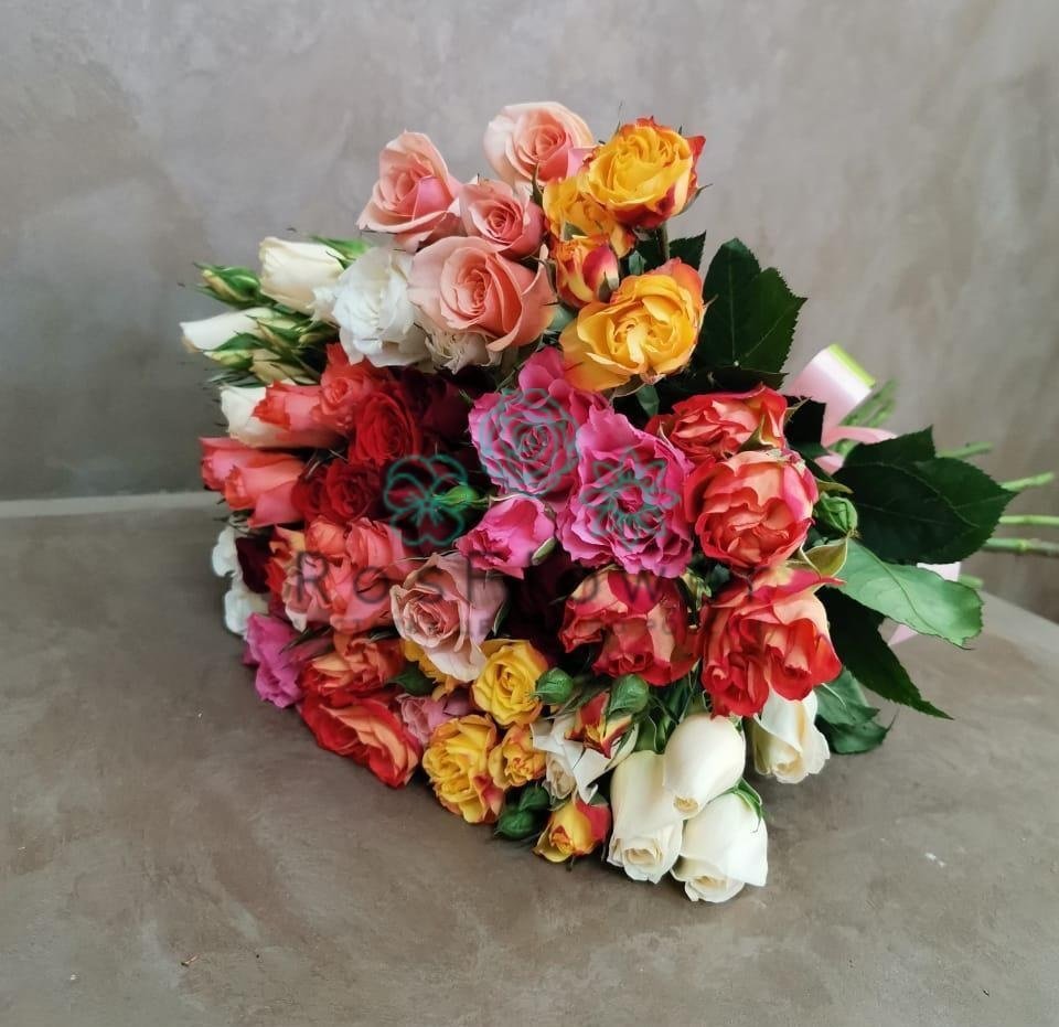 Букет цветов из: Розы в Михайловске Свердловской области