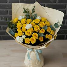 Букет цветов из:  Розы в Михайловске Свердловской области