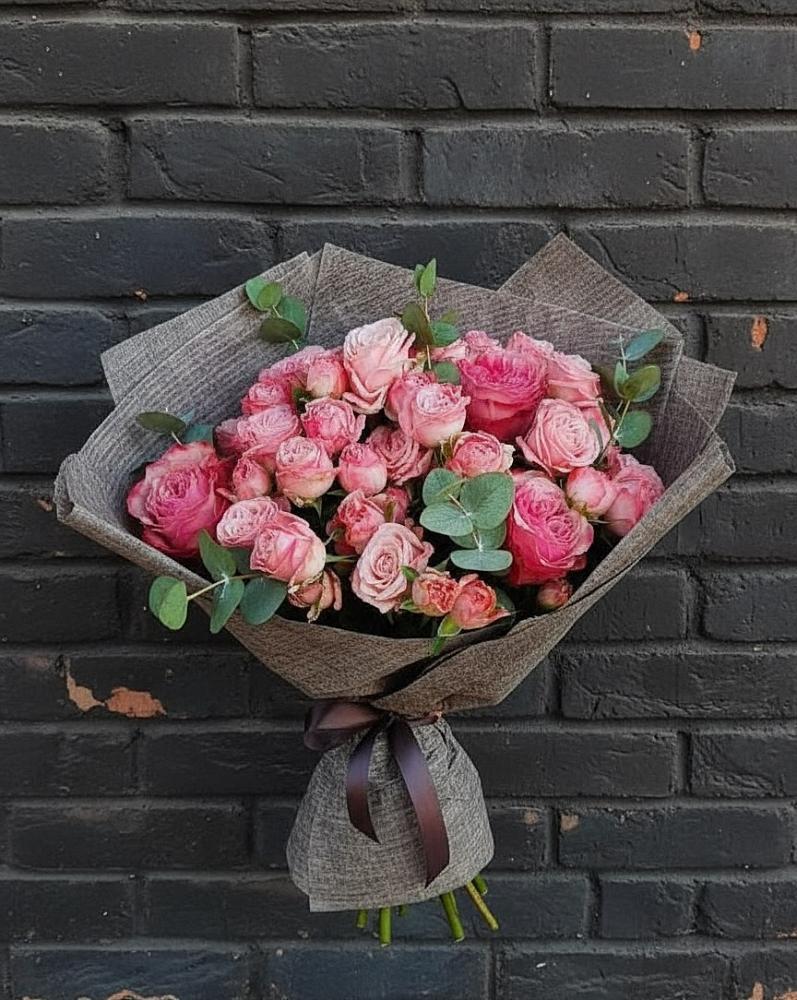 Букет цветов из: Розы в Михайловске Свердловской области