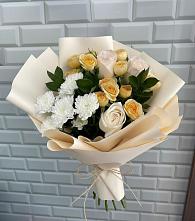 Букет цветов из:  Розы и Хризантемы в Михайловске Свердловской области