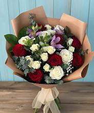 Букет цветов из:  Розы и Альстромерии в Михайловске Свердловской области