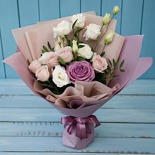 Букет цветов из:  Розы и Лизиантусы в Михайловске Свердловской области