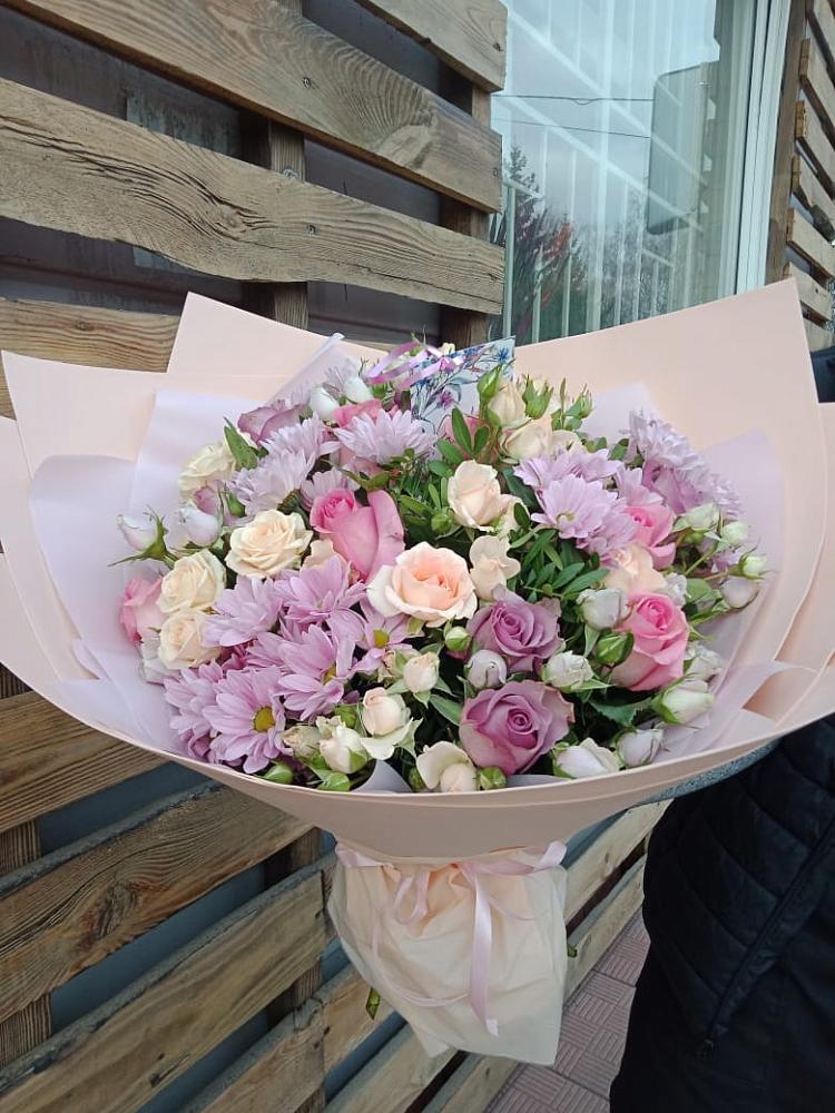 Букет цветов из: Розы и Хризантемы в Михайловске Свердловской области