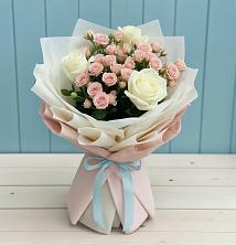 Букет цветов из:  Розы в Михайловске Свердловской области