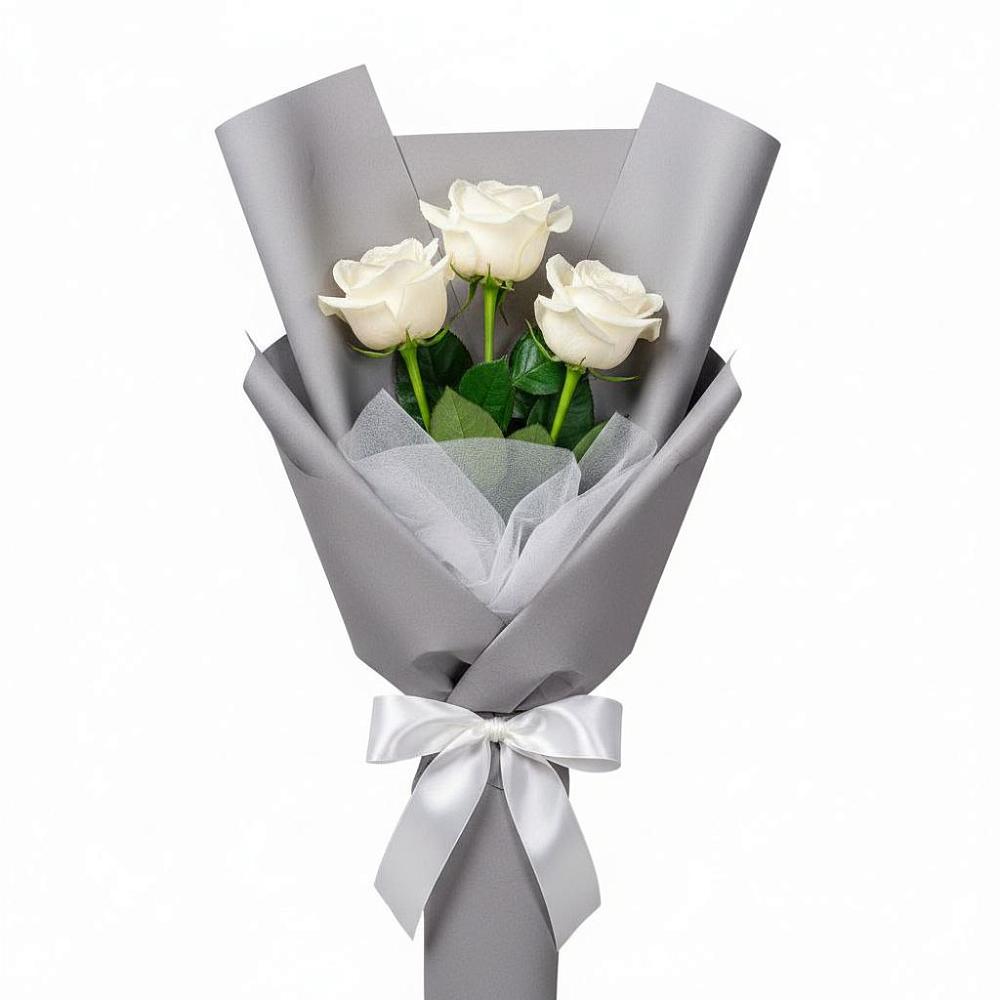 Букет 3 белые розы в Михайловске Свердловской области