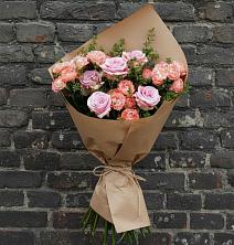 Букет цветов из:  Розы в Михайловске Свердловской области