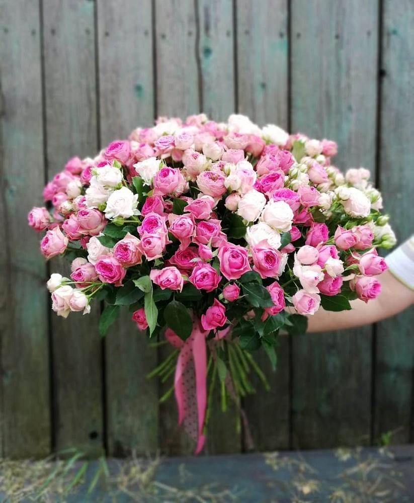 Букет Розовые кустовые розы Натали и Лав Лидия в Михайловске Свердловской области