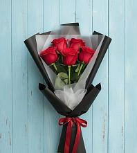 Букет цветов из:  Розы в Михайловске Свердловской области