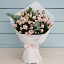 Букет цветов из:  Розы в Михайловске Свердловской области