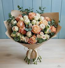 Букет цветов из:  Альстромерии и Розы в Михайловске Свердловской области